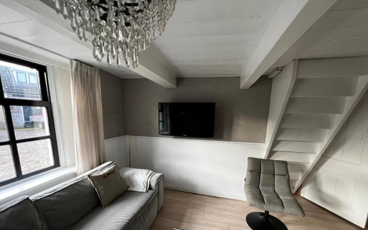 Ferienwohnung Littleneighbour Pingjum Exterior foto